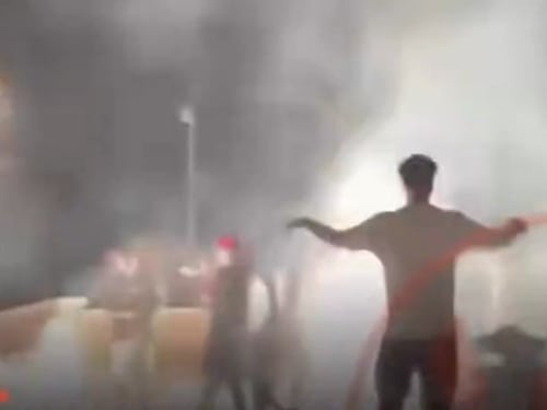 Maranza scatenati al Colosseo: fuochi d'artificio e vigili aggrediti, tre fermati