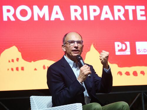 Enrico Letta litiga anche con Bonomi e Confindustria per le critiche al decreto anti-delocalizzazioni