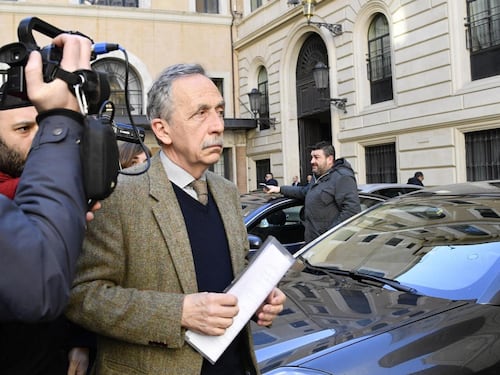 Campidoglio, l'assessore Berdini lascia: "Dimissioni irrevocabili"
