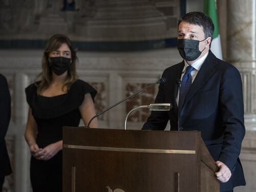 Inchiesta Open, chiesto rinvio a giudizio per Renzi, Boschi e Lotti. Il leader di Italia Viva denuncia i magistrati