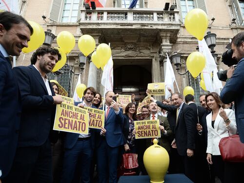 Anche il Senato approva il taglio dei vitalizi. Con la Camera sforbiciata a 2.700 assegni