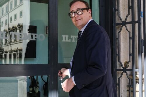 Meloni indagata, questa volta il modello Silvio è un boomerang
