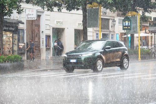 Meteo, Italia nella morsa del maltempo. L’anticiclone del weekend dura poco