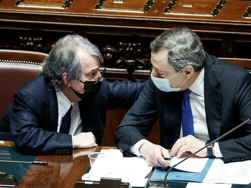 No allo smartworking per tutti. Renato Brunetta gela i sindacati: statali in ufficio