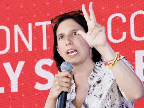 Pd barzelletta dell'europarlamento, la stroncatura dei cronisti è totale