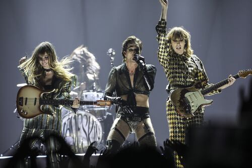 Trionfo Maneskin agli Ema, sul carro dei vincitori solo posti in piedi