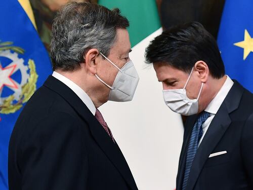 Il sondaggio annienta il Movimento 5 Stelle e Giuseppe Conte. Mai nessuno come Mario Draghi