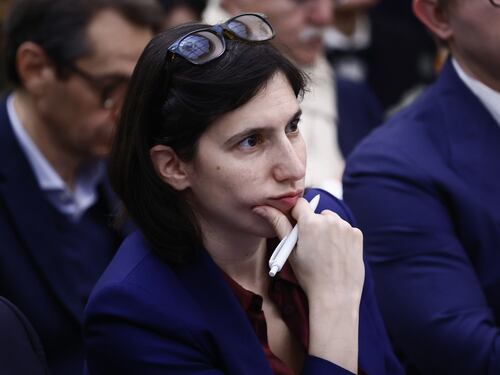 Elly Schlein è quasi cotta: la ricetta al Nazareno è sempre la stessa