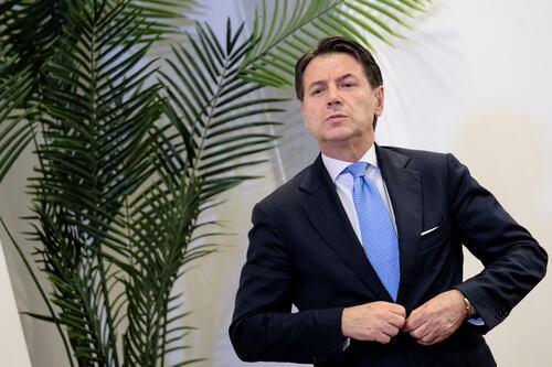 M5S e lo sballo di cittadinanza. L’ultima sparata di Conte: Cannabis di Stato per finanziare il Reddito