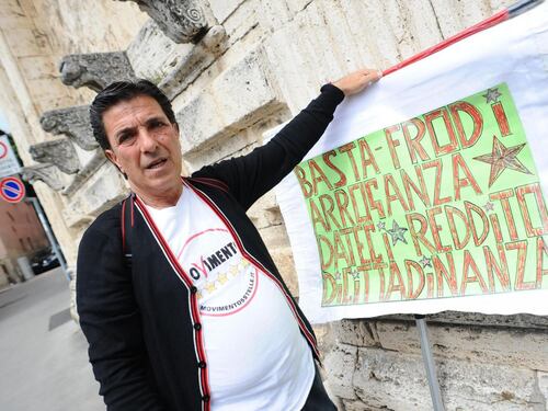 Tutti pazzi per il reddito di cittadinanza