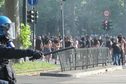 Torino, tifoso ferito al derby. Il pm chiede i domiciliari per un poliziotto