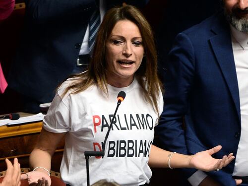 A Bibbiano il sistema c’era: arriva la prima condanna. Silenzio glaciale di Letta e Di Maio