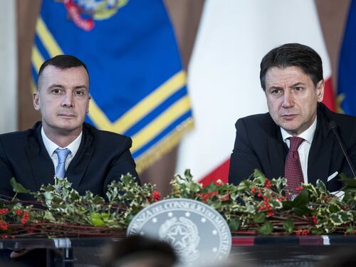 Rischio scissione nel Movimento 5 Stelle: sì al partito di Giuseppe Conte. E ora anche Rocco Casalino è in bilico