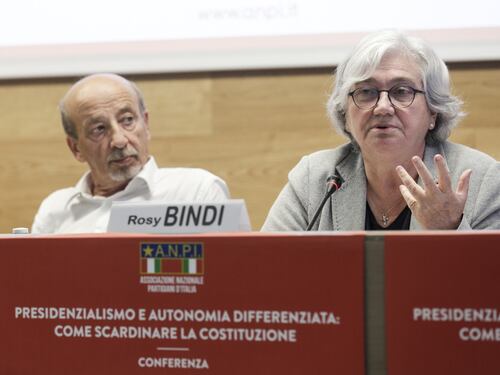 Da Bindi a Vauro, gli ultimi talebani dell’ortodossia anti-Berlusconi