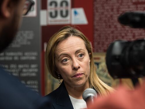 La Meloni accusa Report