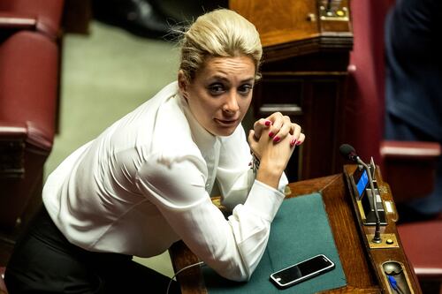 Marta Fascina nuovo amore di Silvio Berlusconi. Cosa dice Cecchi Paone