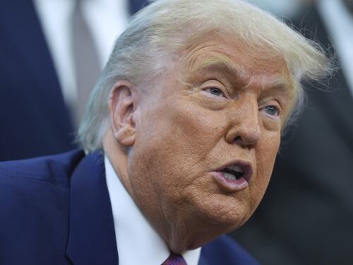 Usa, la minaccia di Trump all’Iran: “Possibile il nostro coinvolgimento nella guerra con Israele”