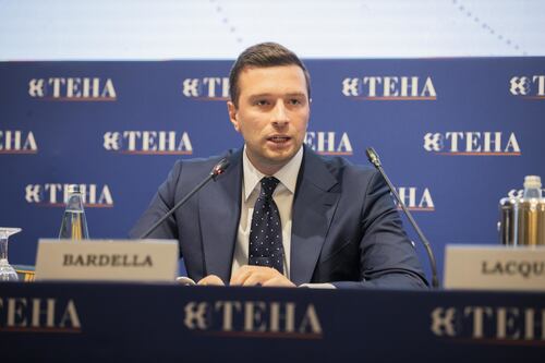 Quarta Repubblica, Bardella: "Meloni grande leader politico. Proteggere l'Europa da ondate migratorie"