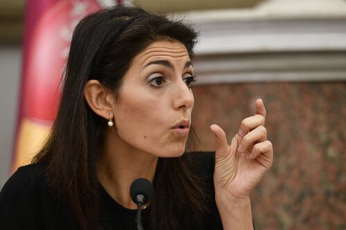 Virginia Raggi lascia il conto da pagare. Nel bilancio di Roma 122 milioni di perdite