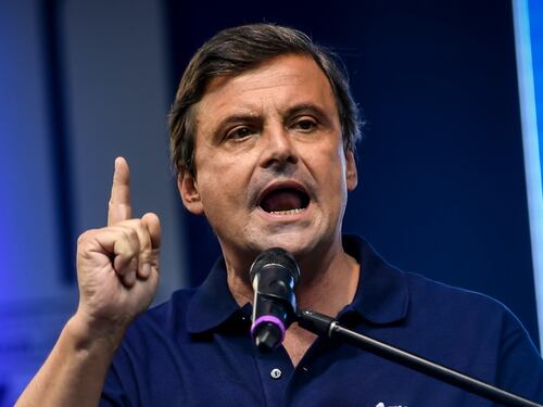 Calenda lancia la bomba, appello a Mattarella: governo del presidente