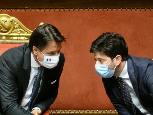 Ecco il piano di Conte per far digerire a tutti il lockdown. E c'è già una data