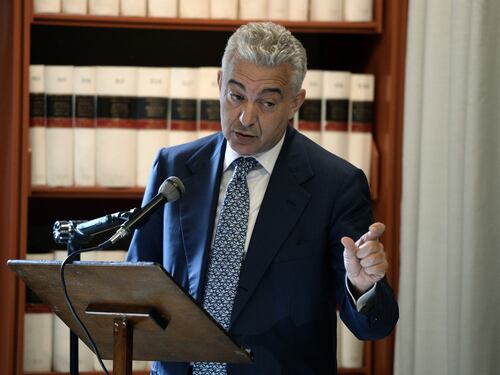 Coronavirus, Arcuri: test sierologici su 150mila e mascherine per tutti