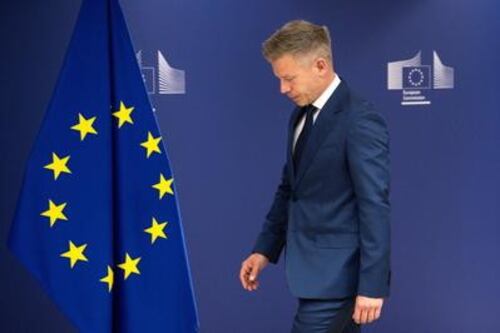 Ungheria, il neopremier che piace alla Sinistra nomina il cognato ministro della Giustizia