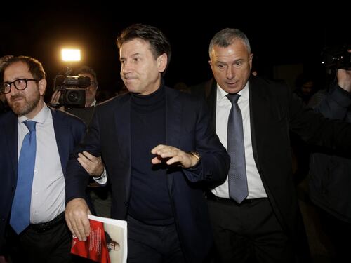 Ultimissimi sondaggi: Fratelli d'Italia cresce ancora, sorpresa a Cinque Stelle