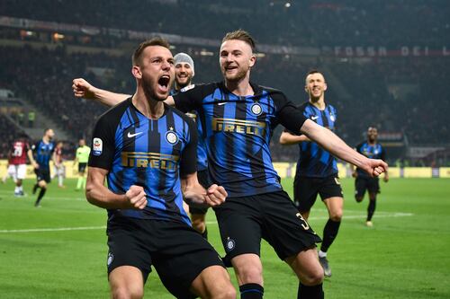 Gol e spettacolo, l'Inter vince il derby e sorpassa il Milan