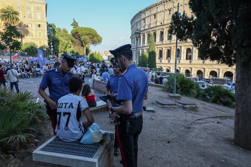 Maranza in manette nel centro di Roma: retata anti-rapine, 4 arresti e 2 denunce