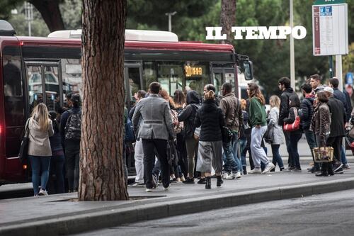 Venerdì nero dei trasporti. Sciopero anche in scuola e sanità