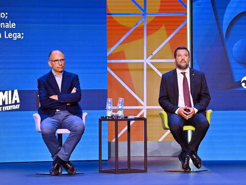Duello Pd-Lega in piazza: la domenica bollente prima delle elezioni