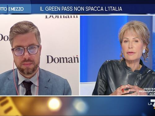 Otto e Mezzo, la verità di Feltri sui no-green pass: sono quattro gatti, vogliono che la gente muoia