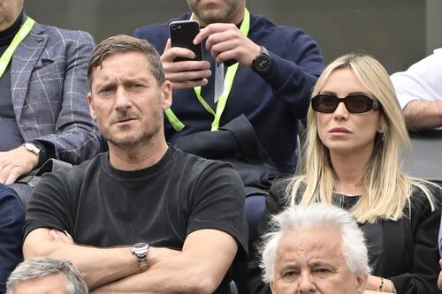 Abbandono di minori, chiesta archiviazione per Francesco Totti e Noemi Bocchi