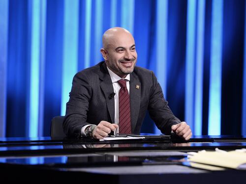 Gianluigi Paragone, così sfida Di Maio: se la sta facendo sotto, faccia votare Rousseau