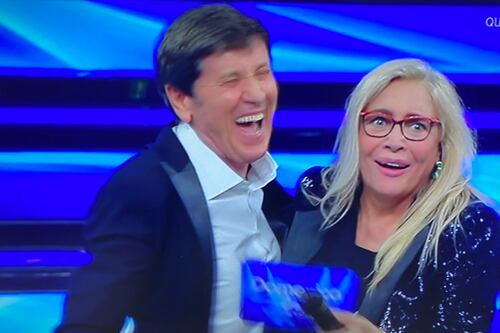 Morandi e Teocoli raptus con la Venier, a Domenica In scoppia il caos