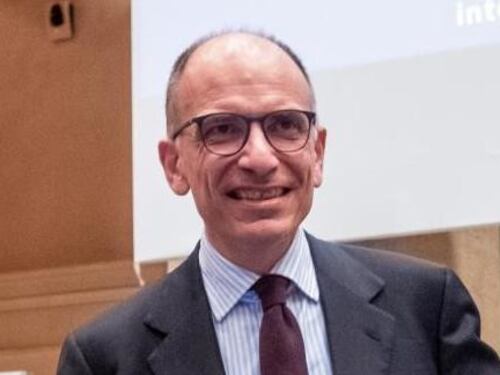 Il Pd si accorge in ritardo dei suoi odiatori. "Renziani da braccare", il tweet che fa scattare il cortocircuito