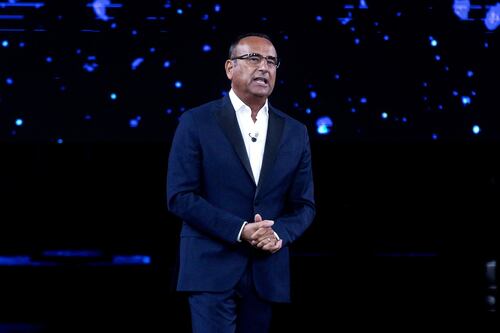Sanremo, Carlo Conti dice basta: nel 2026 il mio ultimo Festival. Niente tris