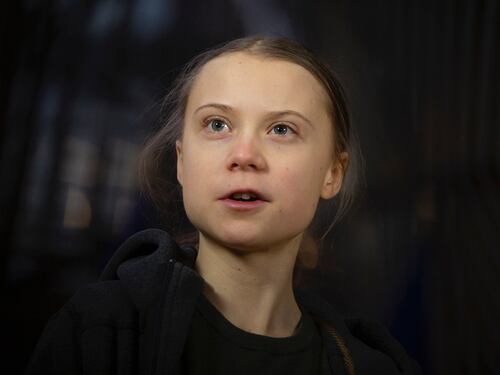 Greta Thunberg si fa l'auto-diagnosi: ho avuto il coronavirus