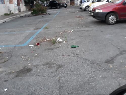 Blitz a San Lorenzo, rimosse le fioriere delle polemiche