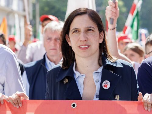 Schlein si fa i referendum con i soldi degli italiani. Prevista un'affluenza poco superiore al 30%