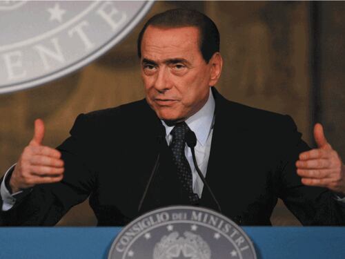 La sinistra riabilita Silvio Berlusconi in chiave anti-Meloni