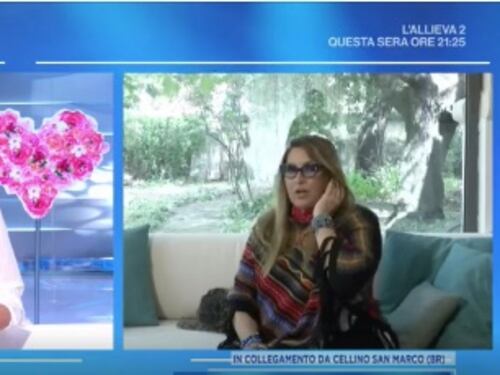 Domenica in, incidente con Romina Power: Mara Venier parla, l'operatore cade