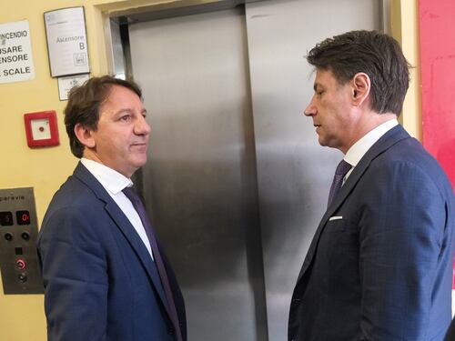 Reddito di cittadinanza, indagini in tutte le regioni sui mancati controlli
