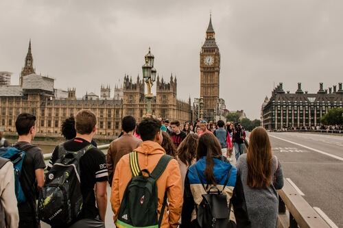 Per andare a Londra ci serviranno passaporto e visto elettronico