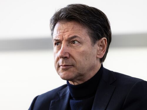 La canzone del Superbonus: “Quelli tra Conte e realtà”. Misura inutile e insostenibile