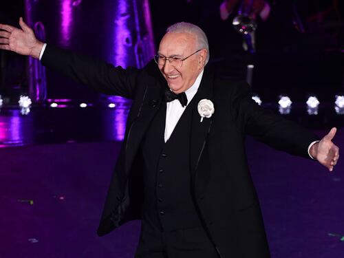 Sanremo2025, Pippo Baudo scrive al Festival: “Rito collettivo, rifletti gioie e dolori della società”