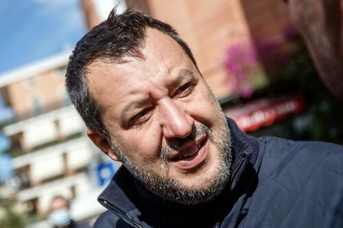 Violenze a Roma, Meloni si sfoga: "Campagna elettorale indegna". Matteo Salvini chiama Draghi: "Preoccupato per il Paese"