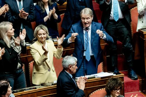 Malan spiazza il Pd: "Schlein chiarisca su linea antisemita nel partito"