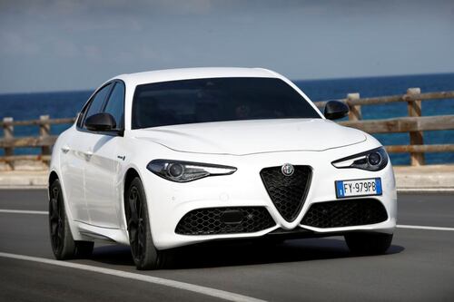 Giulia Veloce Q2 il gusto di guidare un'Alfa Romeo